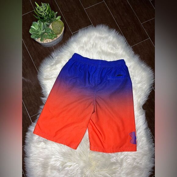 Under Armour Blue and Orange Gradient Shorts Sz X-Large - Picture 4 of 4